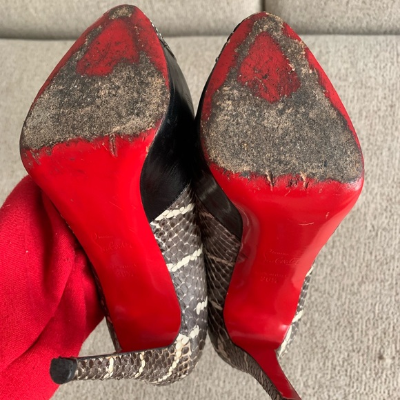 Christian Louboutin Black Snakeskin Heels - Picture 4 of 4